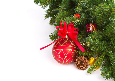 Charming Christmas: Home Decoration Ideas with Planters - Cedar Planters Direct USA